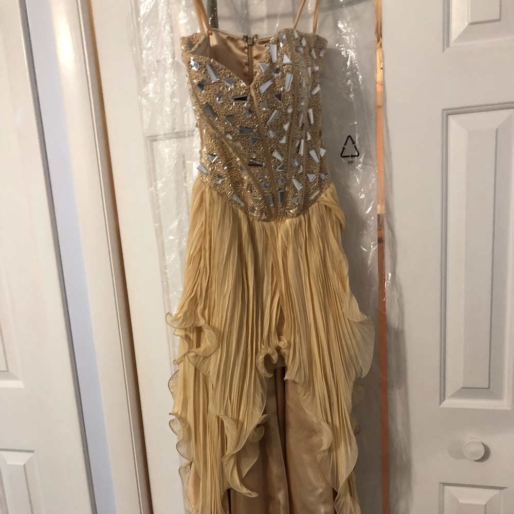 Semi formal/ prom dress